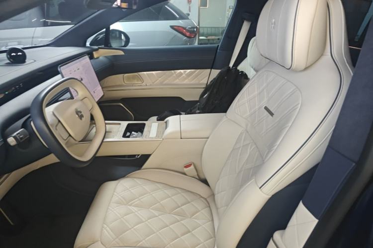 Used Nio ET9 2025 100kWh Signature Edition Left Front Seat