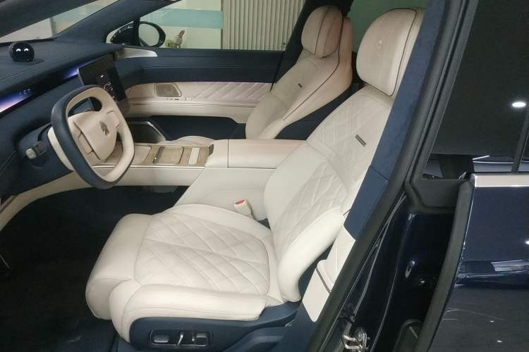 Used Nio ET9 2025 100kWh Signature Edition Left Front Seat