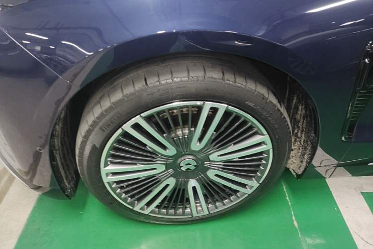 Used Nio ET9 2025 100kWh First-Edition Limited Edition Left Front Wheel Hub