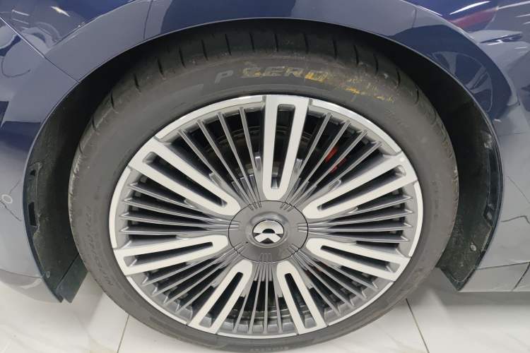 Used Nio ET9 2025 100kWh First-Edition Limited Edition Left Front Wheel Hub