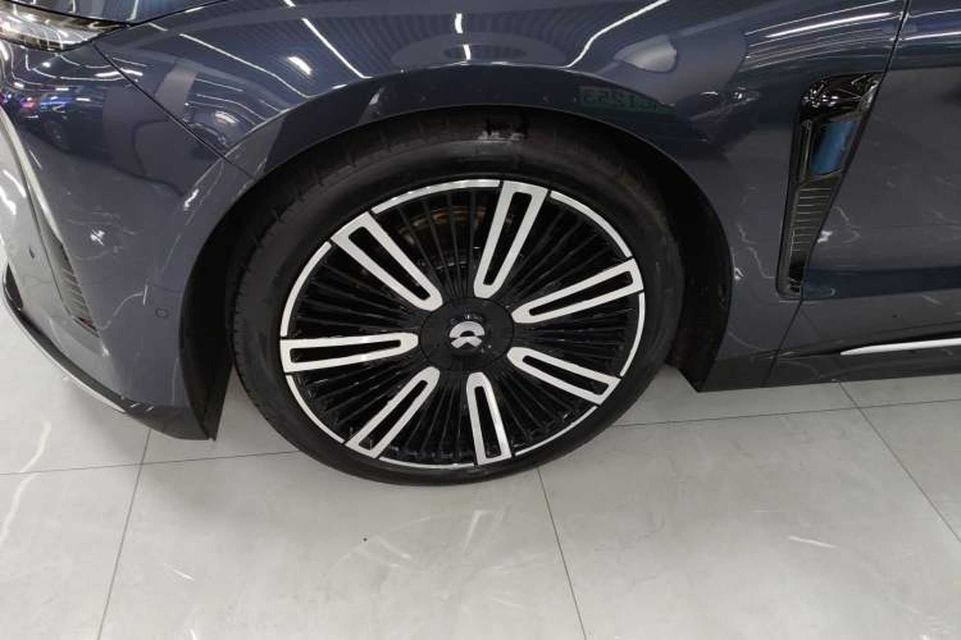 Used Nio ET9 2025 100kWh Signature Edition Left Front Wheel Hub