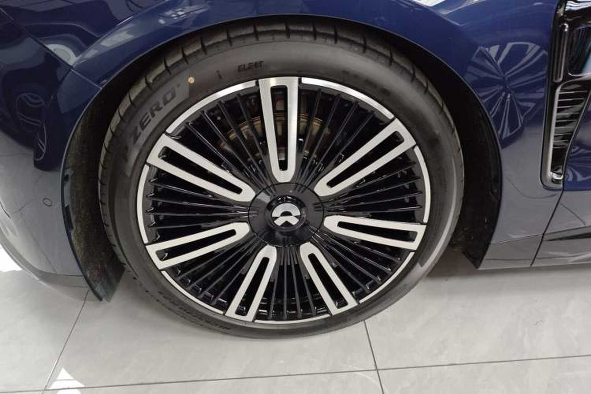 Used Nio ET9 2025 100kWh Signature Edition Left Front Wheel Hub