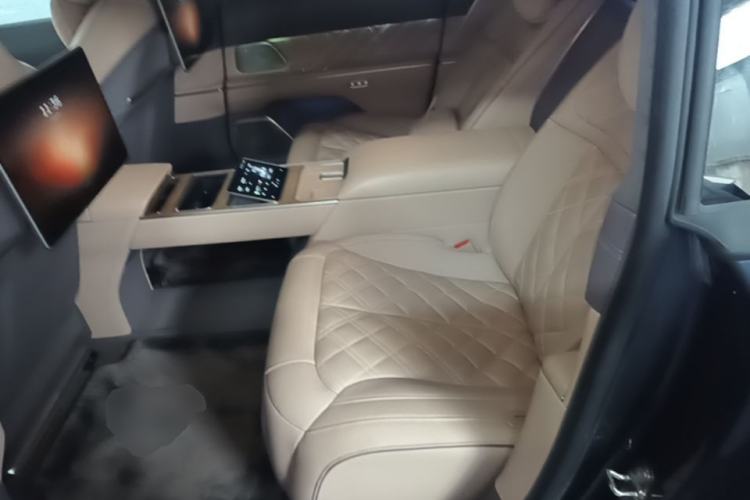 Used Nio ET9 2025 100kWh Signature Edition Left Rear Seat