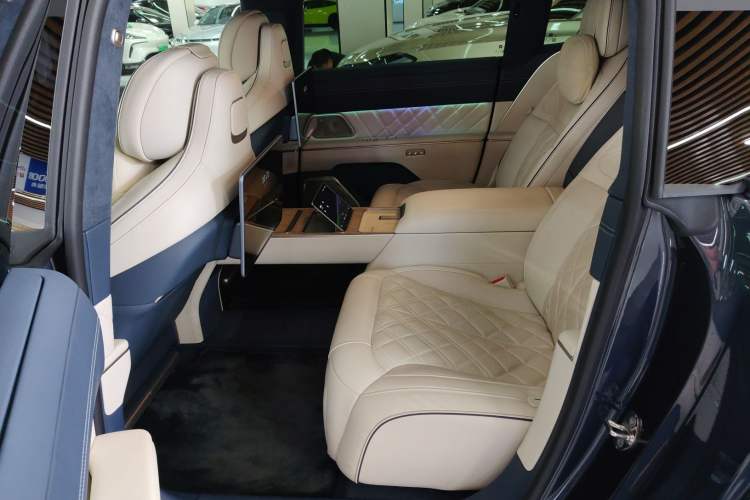 Used Nio ET9 2025 100kWh Signature Edition Left Rear Seat