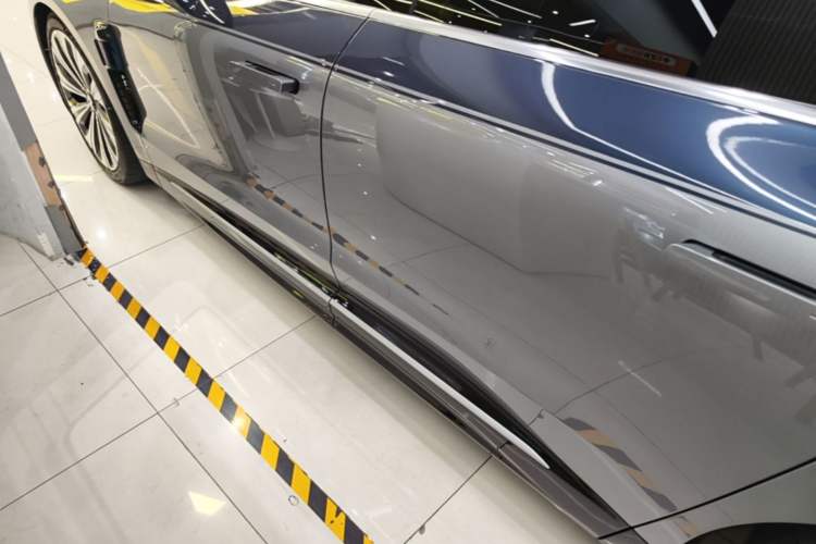 Used Nio ET9 2025 100kWh Signature Edition Left Side Sill