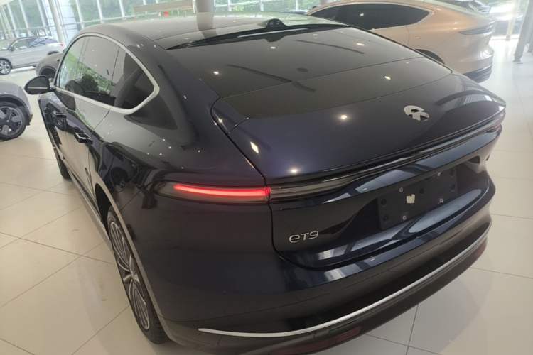 Used Nio ET9 2025 100 kWh Rear Left 45 Deg
