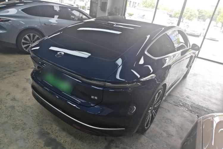 Used Nio ET9 2025 100kWh Signature Edition Rear Right 45 Deg