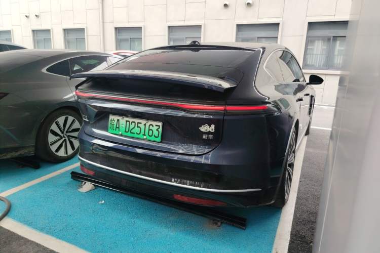 Used Nio ET9 2025 100kWh First-Edition Limited Edition Rear Right 45 Deg