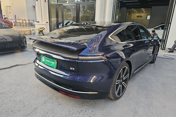 Used Nio ET9 2025 100kWh Signature Edition Rear Right 45 Deg