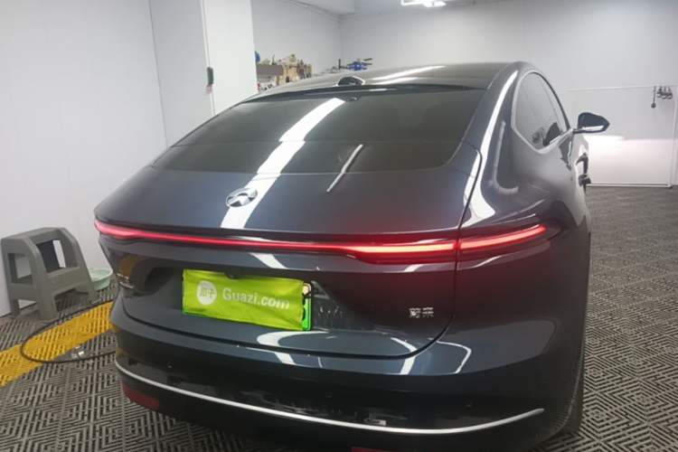 Used Nio ET9 2025 100kWh Signature Edition Rear