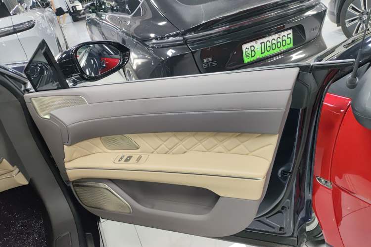 Used Nio ET9 2025 100kWh First-Edition Limited Edition Right Front Door Interior