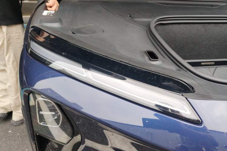 Used Nio ET9 2025 100kWh First-Edition Limited Edition Right Front Headlight