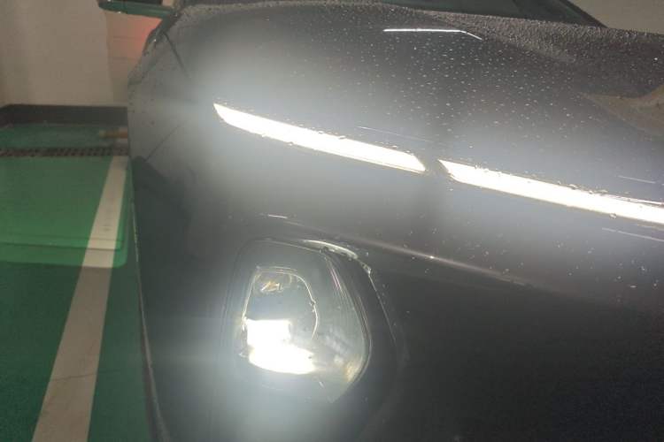 Used Nio ET9 2025 100kWh First-Edition Limited Edition Right Front Headlight