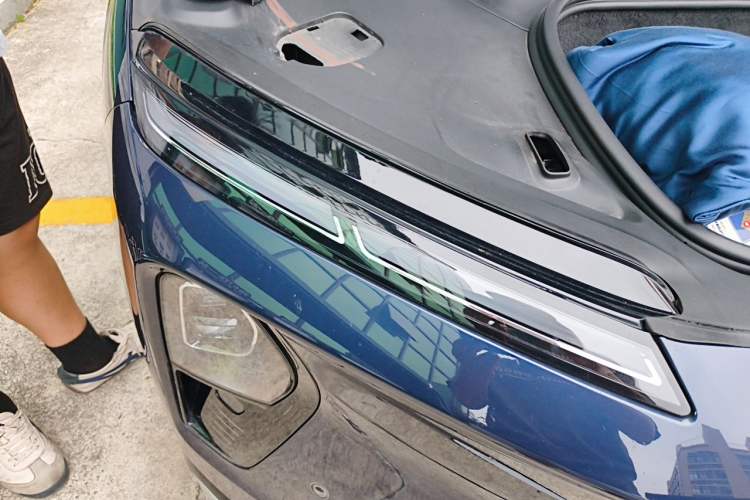 Used Nio ET9 2025 100kWh First-Edition Limited Edition Right Front Headlight