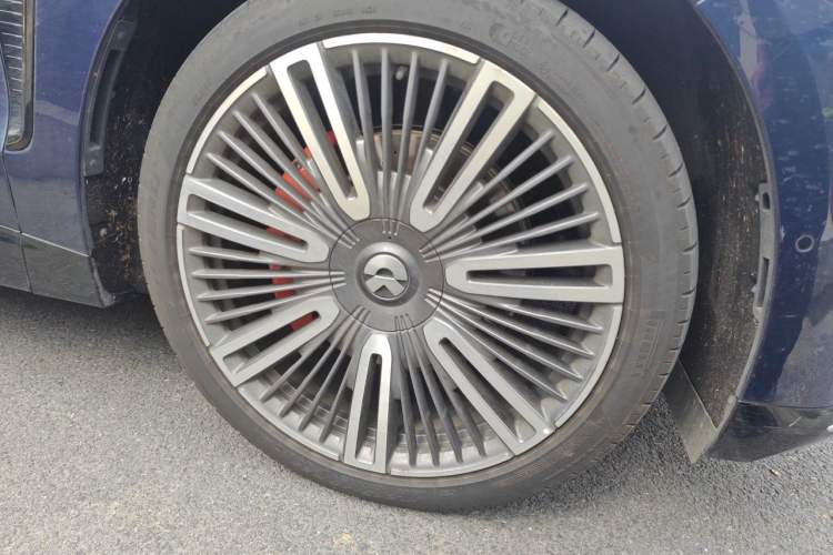 Used Nio ET9 2025 100kWh First-Edition Limited Edition Right Front Wheel Hub