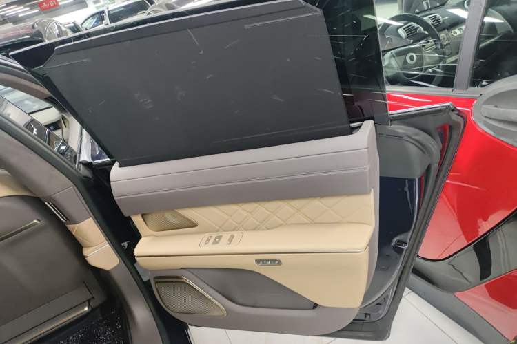 Used Nio ET9 2025 100kWh First-Edition Limited Edition Right Rear Door Interior