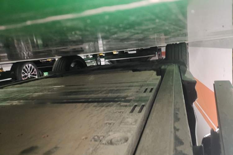 Used Nio ET9 2025 100kWh First-Edition Limited Edition Right Side Sill