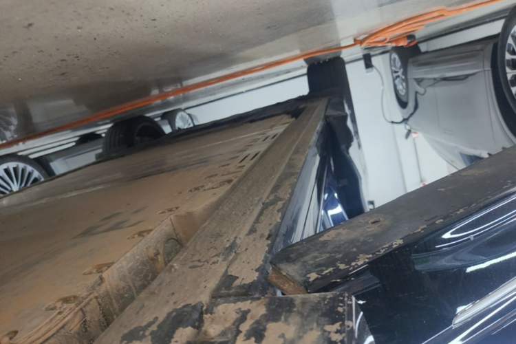 Used Nio ET9 2025 100kWh First-Edition Limited Edition Right Side Sill
