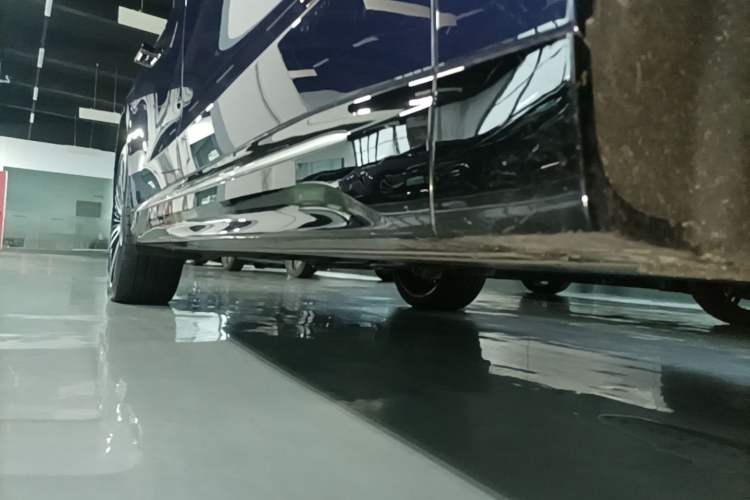 Used Nio ET9 2025 100kWh Signature Edition Right Side Sill