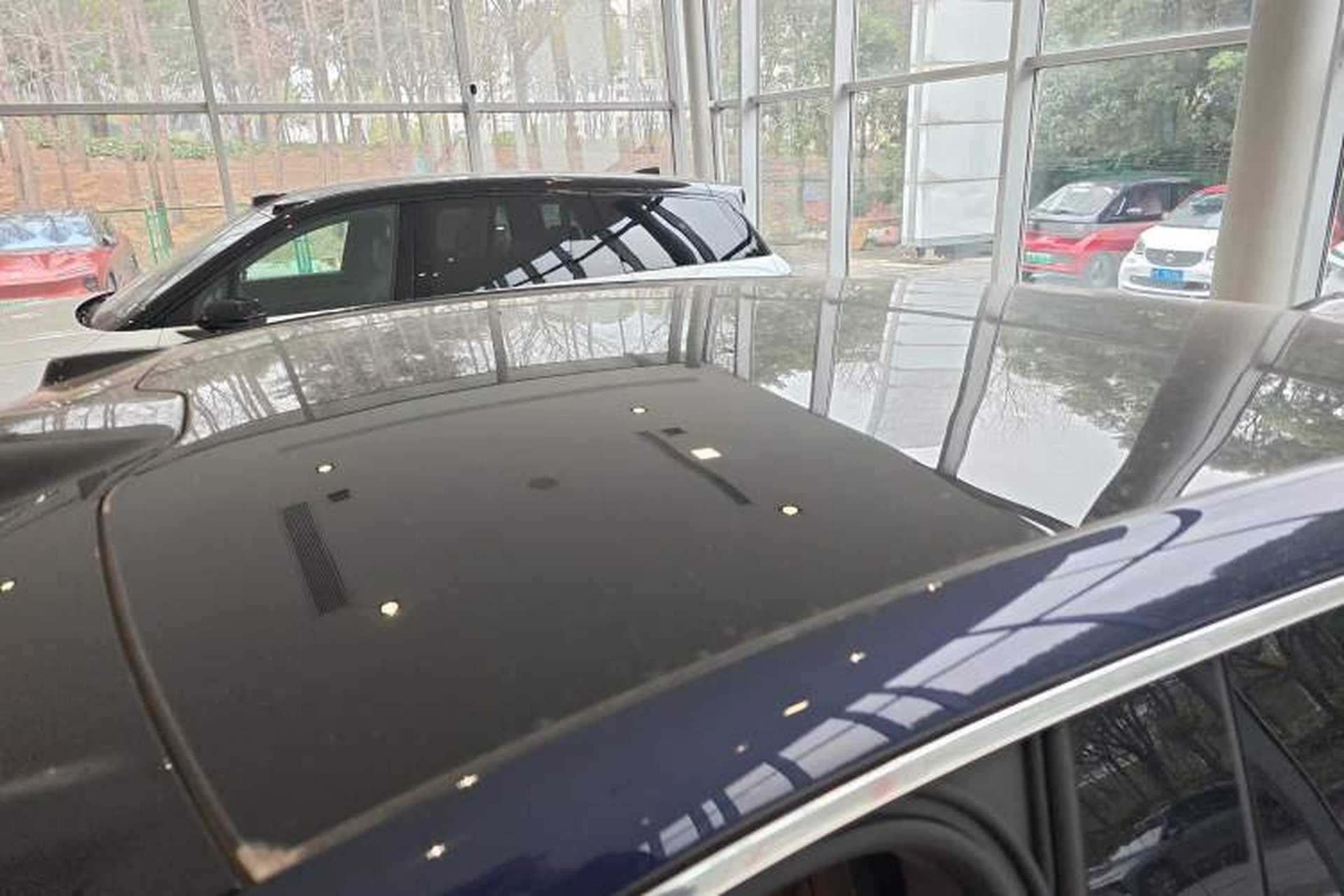 Used Nio ET9 2025 100 kWh Roof