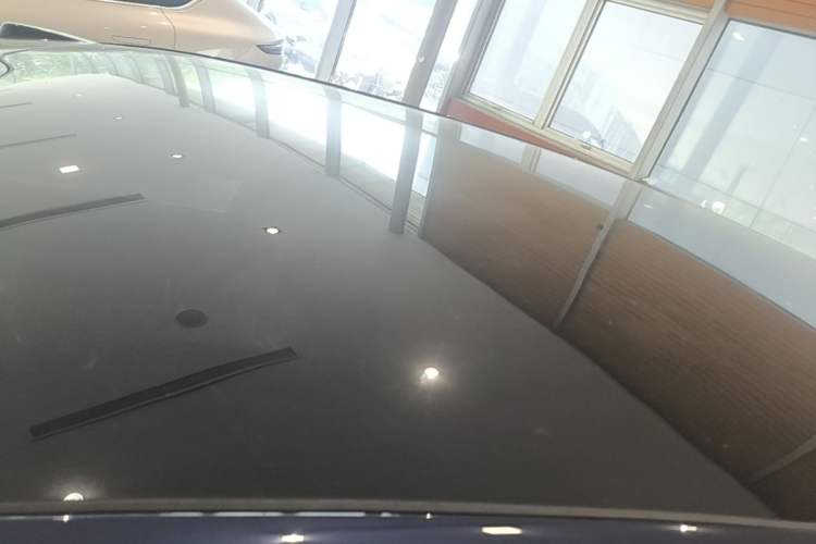 Used Nio ET9 2025 100 kWh Roof