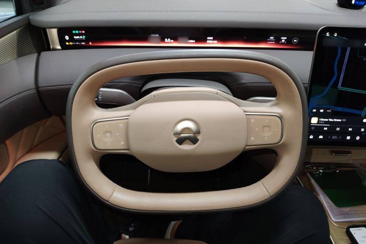 Used Nio ET9 2025 100kWh Signature Edition Steering Wheel