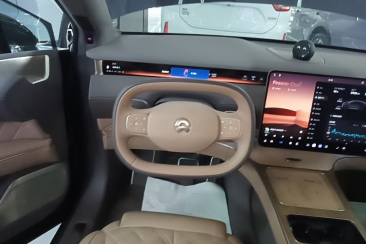 Used Nio ET9 2025 100kWh Signature Edition Steering Wheel