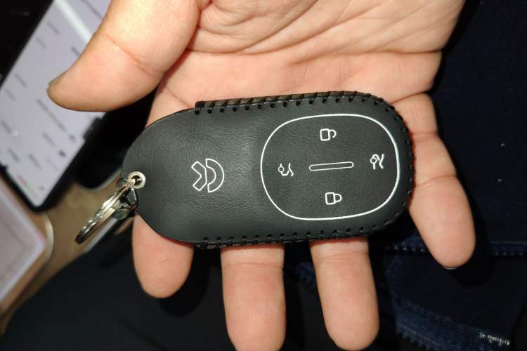 Used Nio ET9 2025 100kWh Signature Edition Vehicle Key