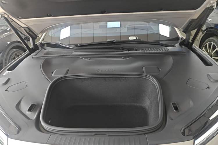 Used Nio ET9 2025 100kWh Signature Edition Engine Bay