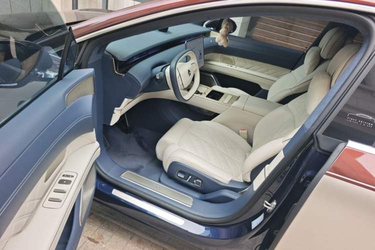 Used Nio ET9 2025 100kWh First-Edition Limited Edition Driver Seat