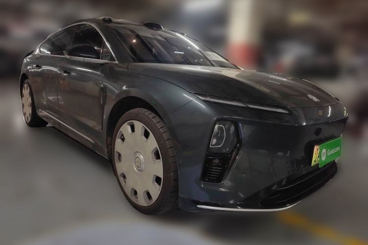 Used Nio ET9 2025 100kWh Signature Edition Front Right 45 Deg