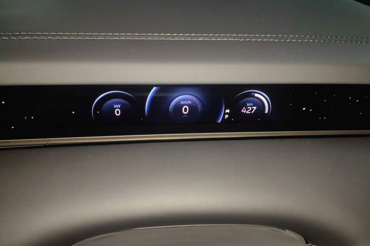 Used Nio ET9 2025 100kWh Signature Edition Instrument Cluster