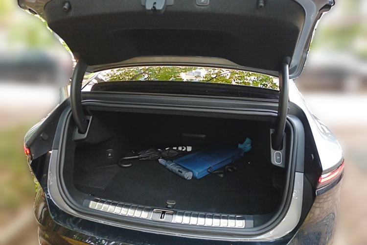 Used Nio ET9 2025 100 kWh Trunk