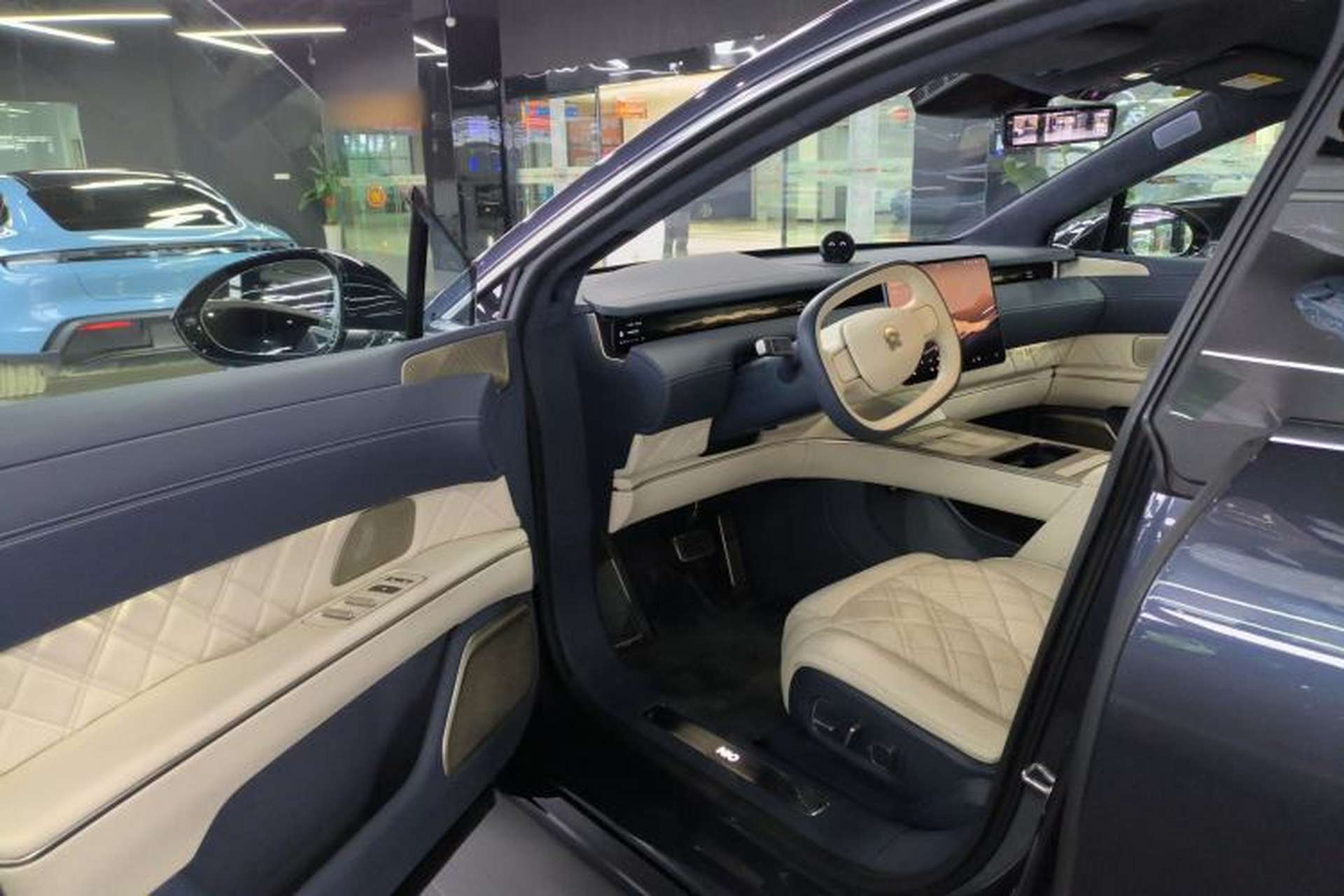 Used Nio ET9 2025 100kWh Signature Edition Driver Seat