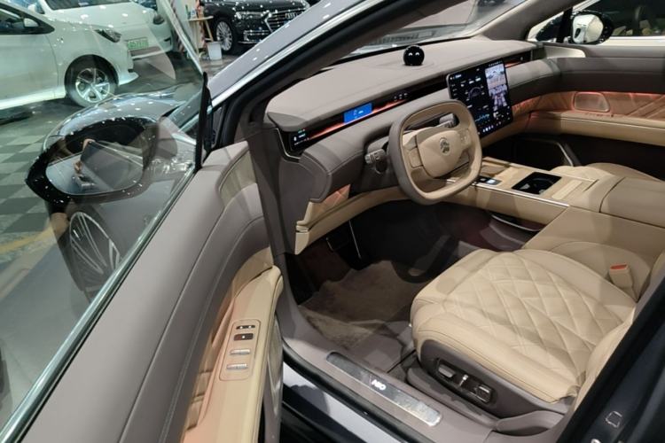 Used Nio ET9 2025 100kWh Signature Edition Driver Seat