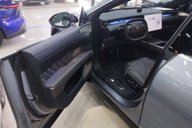 Used Nio ET9 2025 100kWh Signature Edition Driver Seat