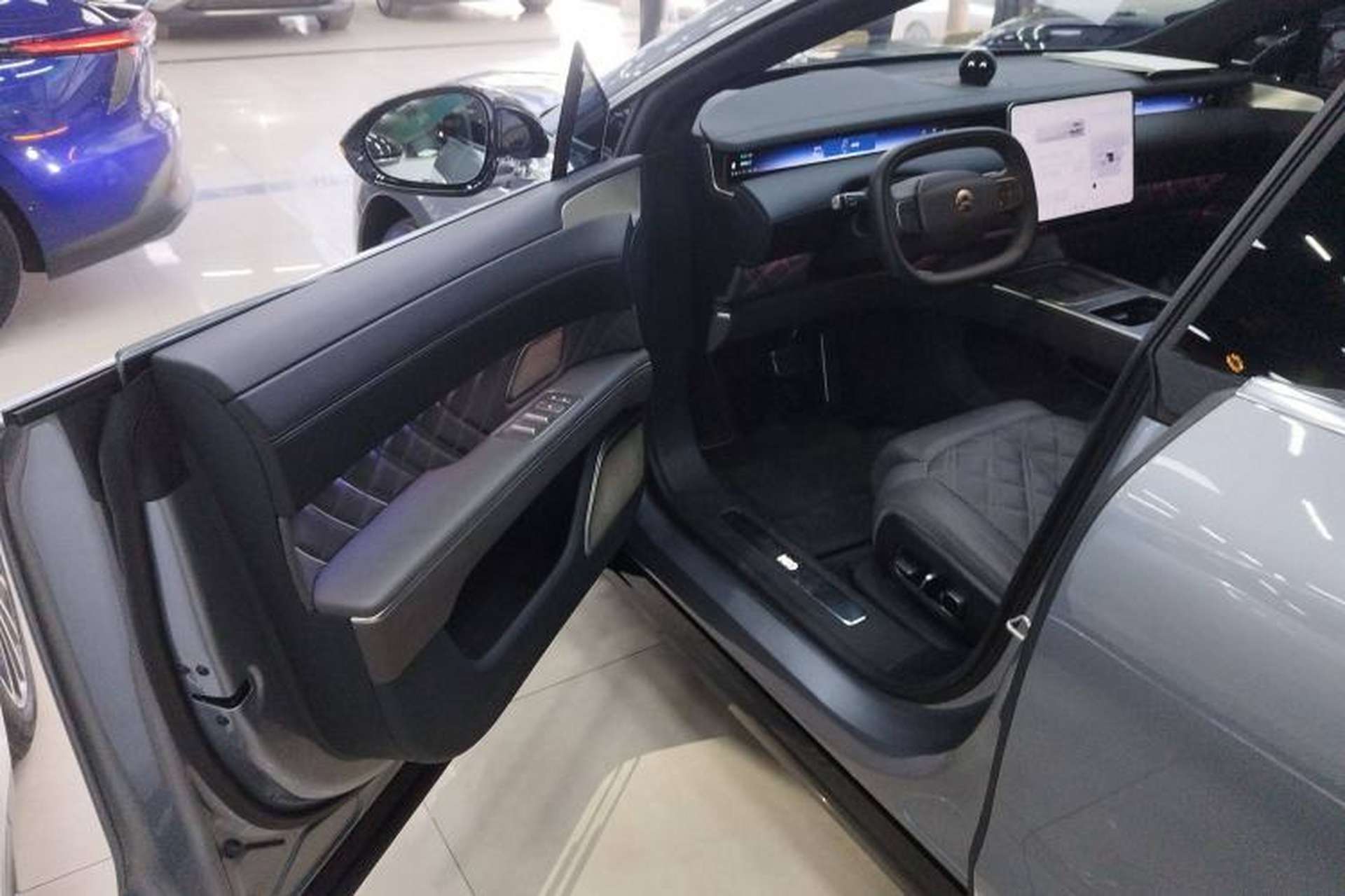 Used Nio ET9 2025 100kWh Signature Edition Driver Seat