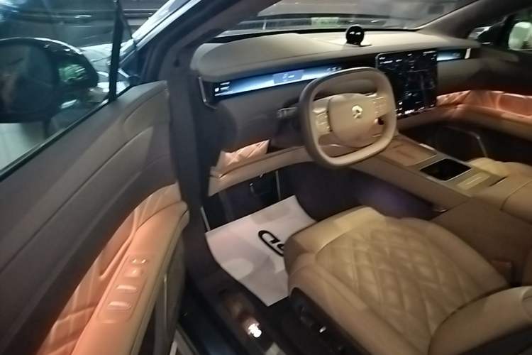 Used Nio ET9 2025 100kWh Signature Edition Driver Seat