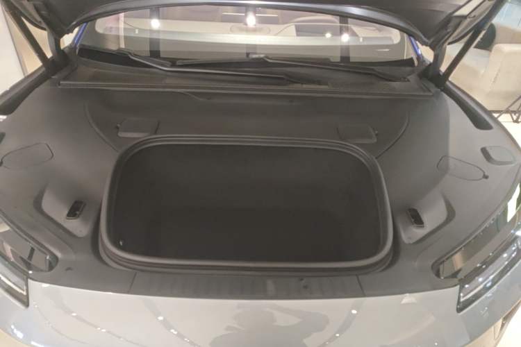 Used Nio ET9 2025 100kWh Signature Edition Engine Bay