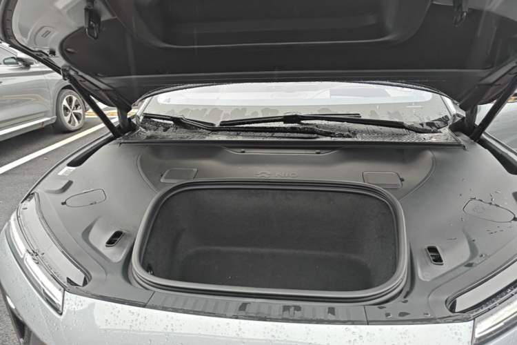 Used Nio ET9 2025 100kWh Signature Edition Engine Bay