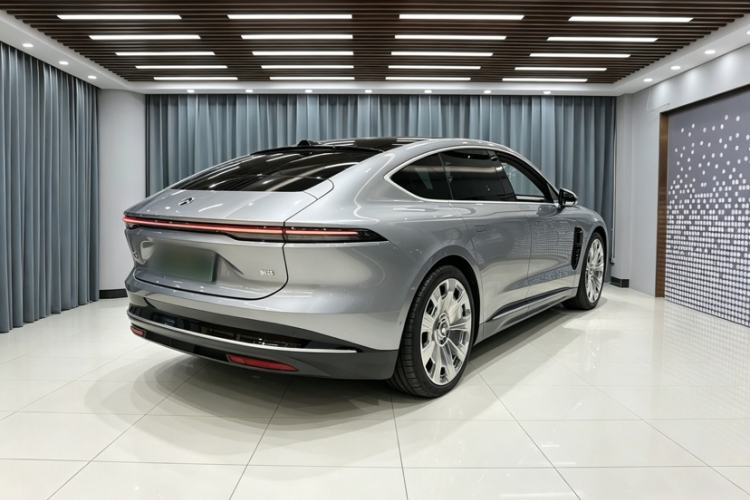 Used Nio ET9 2025 100kWh Signature Edition Exterior 4