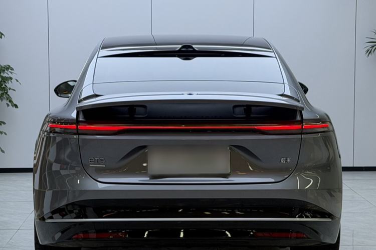 Used Nio ET9 2025 100kWh Signature Edition Exterior 5