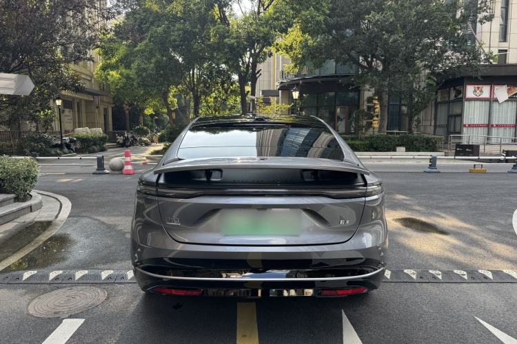 Used Nio ET9 2025 100kWh Signature Edition Exterior 7