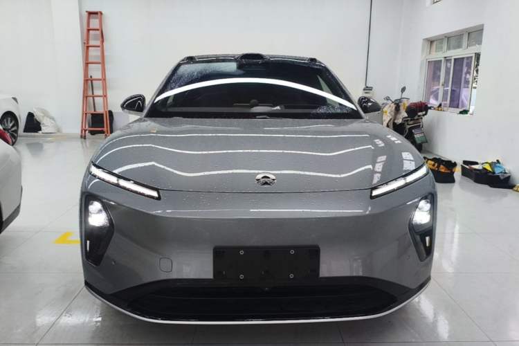 Used Nio ET9 2025 100kWh Signature Edition Front