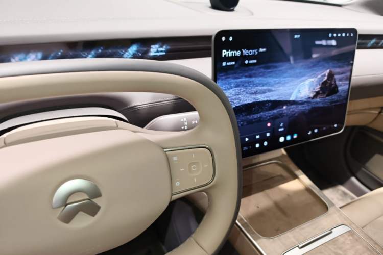Used Nio ET9 2025 100kWh Signature Edition Gear Lever