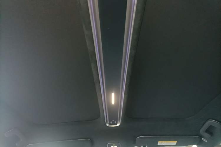 Used Nio ET9 2025 100kWh Signature Edition Headliner