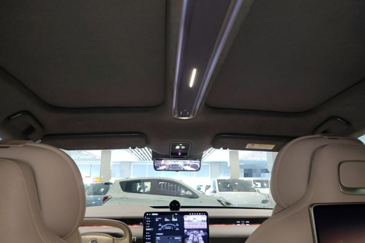 Used Nio ET9 2025 100kWh Signature Edition Headliner