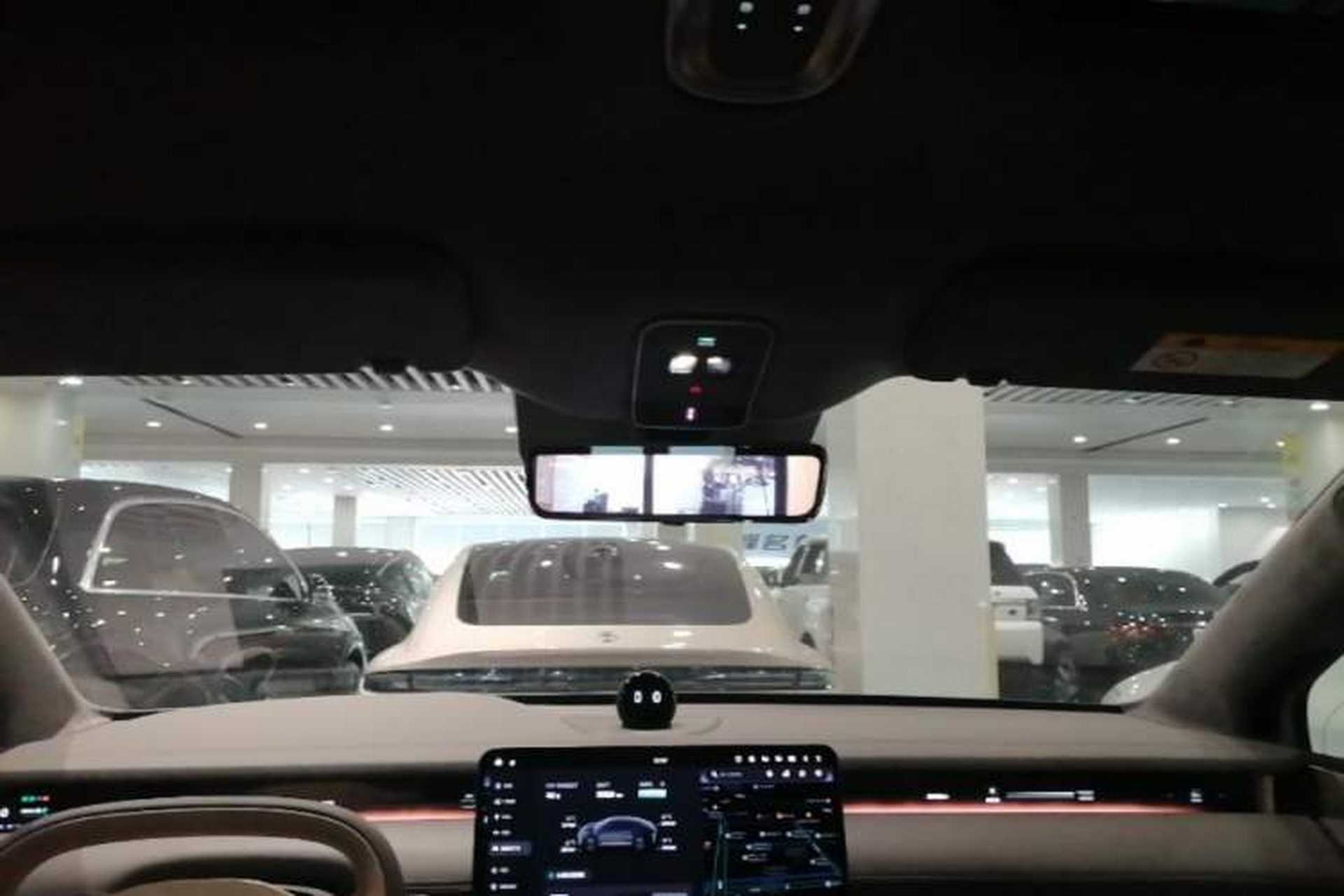 Used Nio ET9 2025 100kWh Signature Edition Headliner
