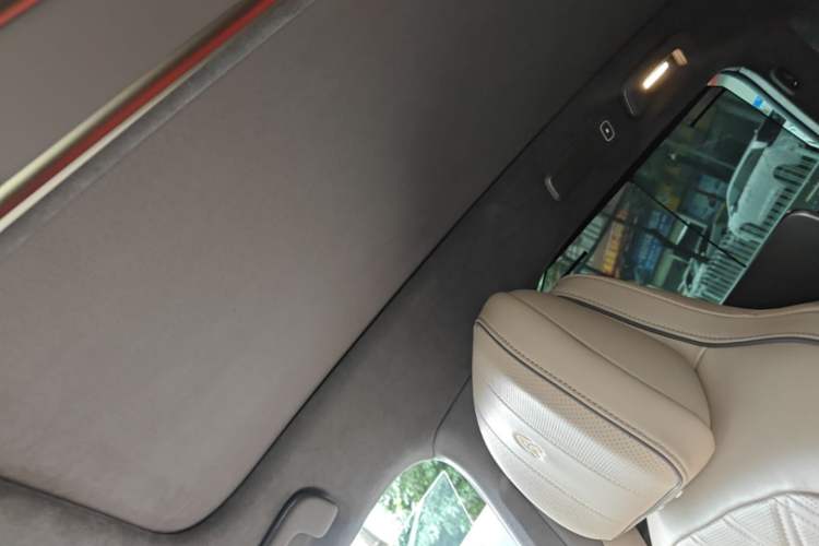 Used Nio ET9 2025 100kWh Signature Edition Headliner
