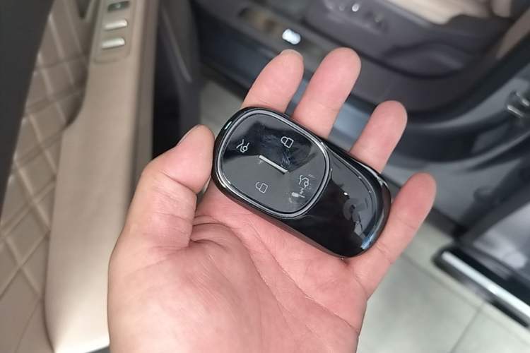 Used Nio ET9 2025 100kWh Signature Edition Interior 1